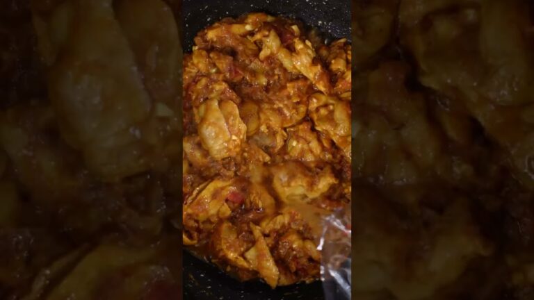 美味すぎて鼻血がでたカレー チキンビンダルーの調理風景 #Shorts