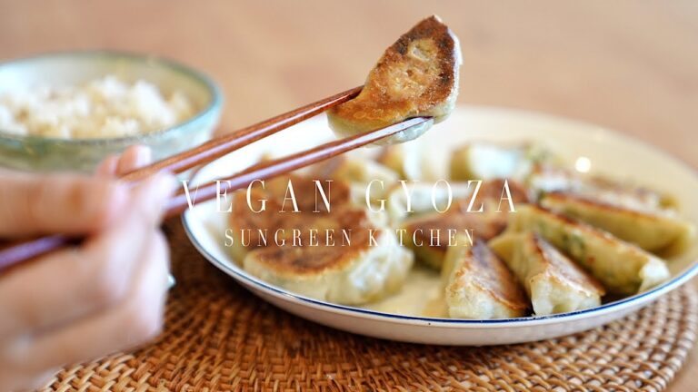 超簡単！皮から作る低カロリーなヴィーガン餃子｜VEGAN GYOZA recipe