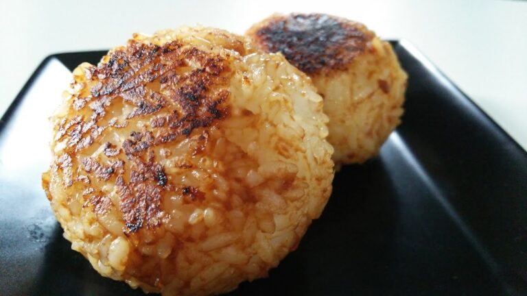 【弁当(BENTO)】仙台味噌の焼きおにぎり(Miso grilled rice ball)