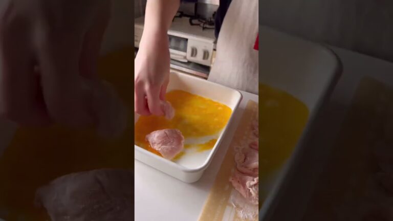 よく作るピカタ🐓🦭 #栄養士 #簡単レシピ #レシピ動画 #レシピ #レシピ公開 #お弁当 #お弁当おかず #お弁当のおかず #鶏肉 #鶏肉レシピ #鶏肉料理 #鶏もも #鶏もも肉