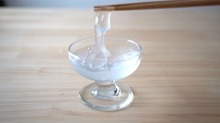 わらび餅の作り方。片栗粉で本格的なとろとろを味わおう