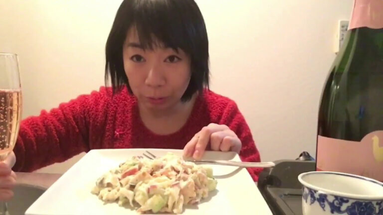 アラフォー独身女の晩酌。ロゼとサーモンたこカニカマのタルタル