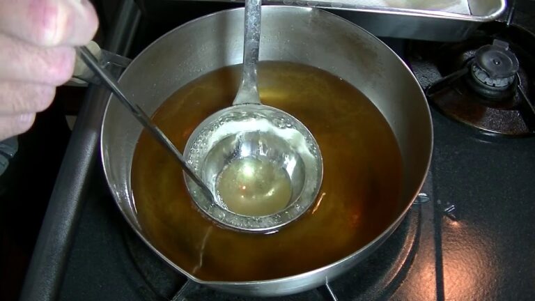 餃子の皮でおしゃれな器　作り方　 Fried Dumpling Skin Garnish