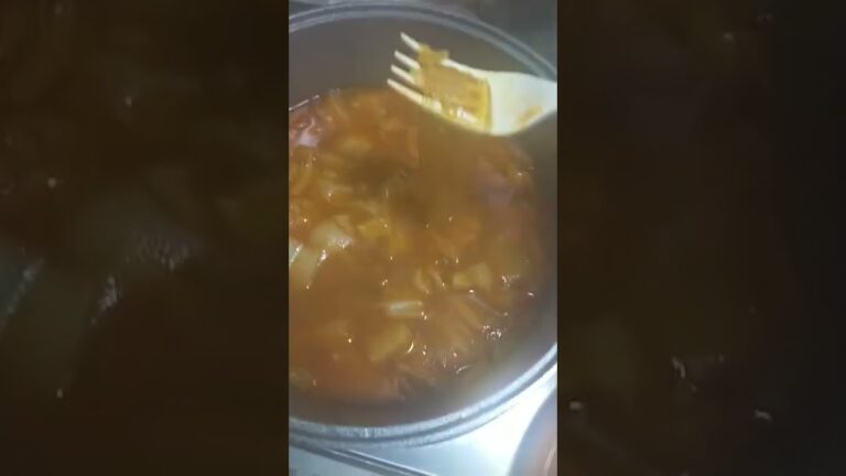 オットゥギ　平ら春雨で激辛チャンポン鍋