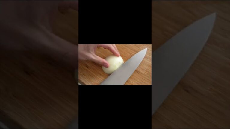 【うますぎ】スパイス香るサバカレーサンド