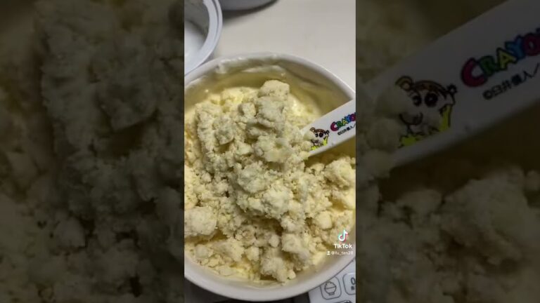 糖質オフバレンタイン★おからチーズケーキ。クリームチーズ100グラムバター10グラムおから生60たまご1コグラムカラントS30グラムレモン汁🍋小さじ1/4うちはカップケーキにしました。