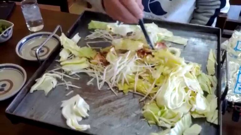 亀山名物　亀山味噌焼きうどん～おいしいよ三重県～