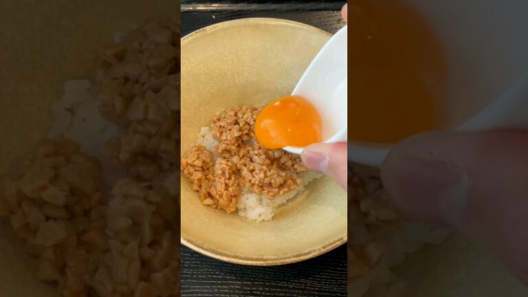 【簡単料理】ひきわり納豆に黄身と明太子！なかなか美味しかったですよ～！#shorts