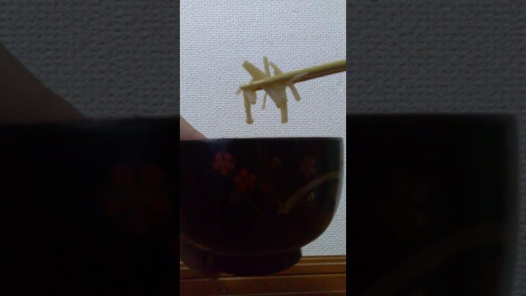 えのきの味噌汁を作ってみた#えのき #味噌汁