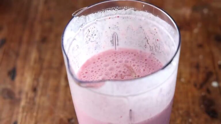 【簡単レシピ】いちごミルクプリンの作り方🍓🥛