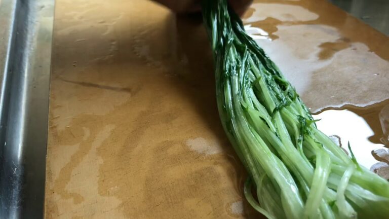 水菜のおひたし　ヒマなおっさんの初心者料理
