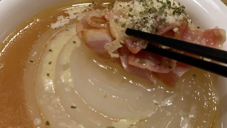 新玉ねぎのコンソメスープ✨新玉ねぎ美味しいよね😋