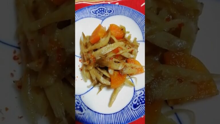レンジで簡単きんぴらゴボウ　だし醤油　水　入れてチンしたらごま油入れて一味で出来上がり　音アリ