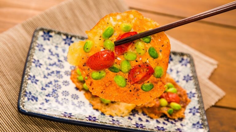 フライパンひとつで簡単おつまみ！枝豆チーズトマト