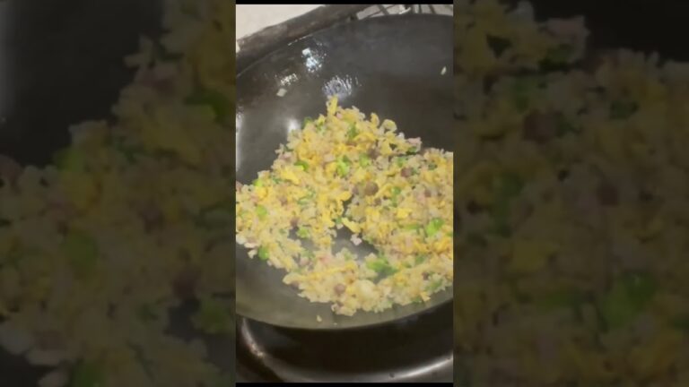 ショートムービー【中華のプロが作るオムライス】 #中華料理 #シーホワン #ショートムービー #賄い