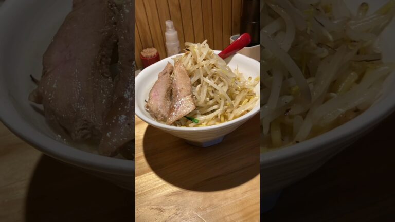 【ラーメン】三鷹のラーメンといえば、すず鬼もいいけどこっちもぜひ試してほしい アレンジできる激ウマ味噌ラーメン  花木流味噌 #shorts #東京グルメ #三鷹グルメ#野菜炒め #飯テロ