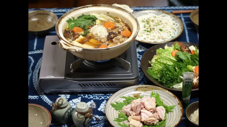 わさびおろし鶏すき鍋　　"Sukiyaki Chicken"