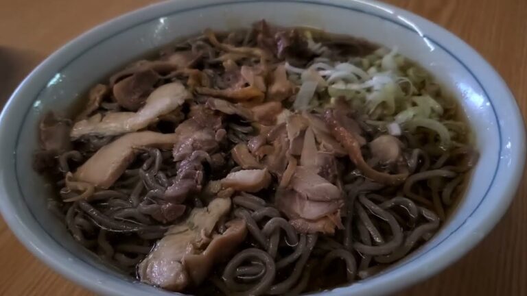 【冷たい肉そば大盛り】いろは本店@河北町