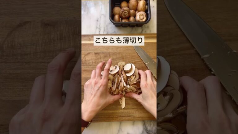 #ショート動画 #オートミール #オートミールレシピ #レシピ動画 #ダイエット #レシピ　#腸活 #ズッキーニ #サラダ #オートミール米化 #shortsvideo #shortrecipe