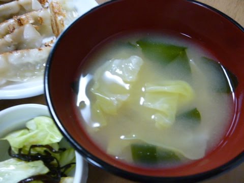 【レシピ】わかめのキャベツのお味噌汁♪
