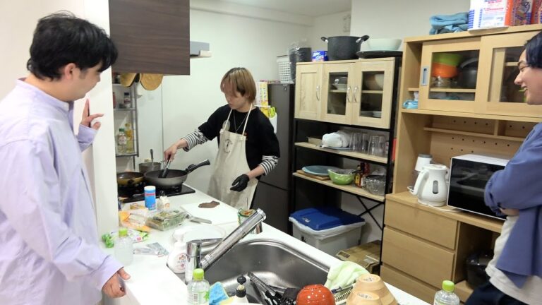 料理上手のメンバーが作ったステーキとじゃがアリゴが美味すぎるwwww