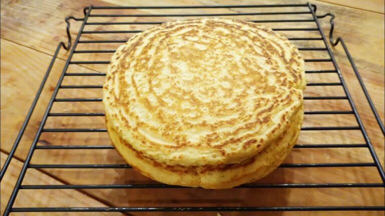 朝食に美味しいパン！小麦粉もオーブンも要りません！フライパンで作るオートミールパンの作り方