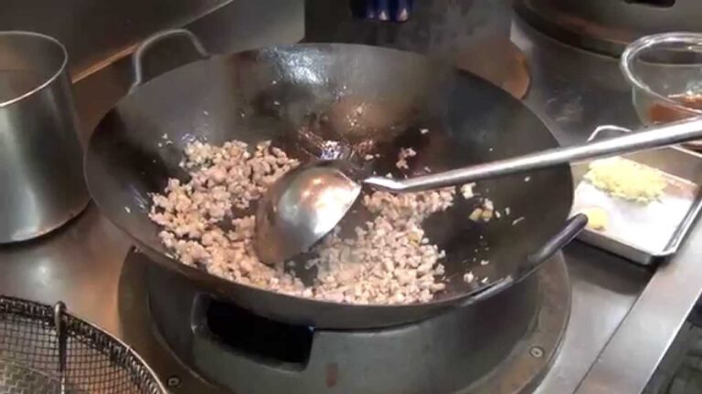 【生包肉茉（豚ミンチのレタス包み)】長坂松夫の運命クッキング#67