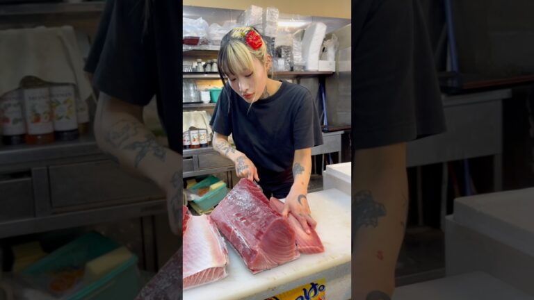 おじいの味を守るために奮闘する孫娘のまぐろ丼🍣 #japanesefood