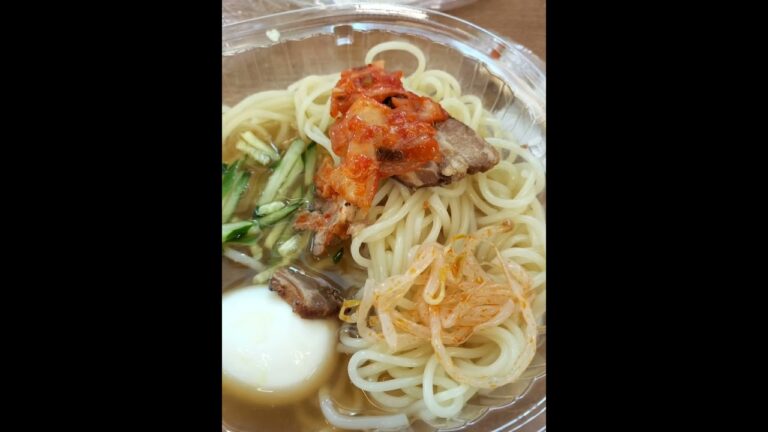 ファミマの冷麺