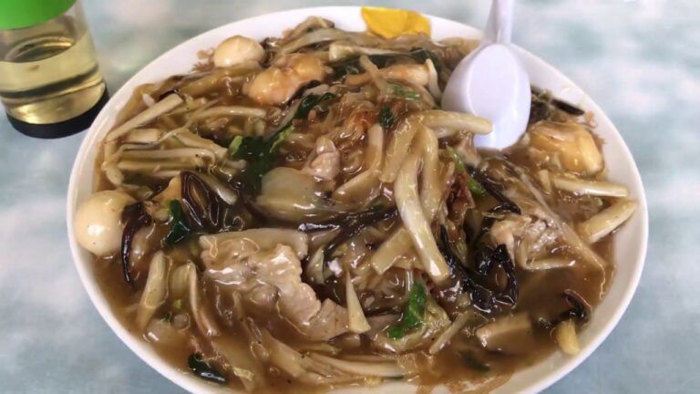 小樽といえば、あんかけ焼きそば♪😽👍🍜
