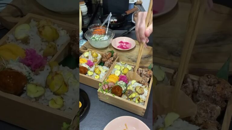 旦那氏が栗を剥いてくれたので、栗ご飯に🍁紅葉狩りに行った気分になる弁当🤣　#キキ弁 #料理 #旦那弁当 #food #お弁当 #obento