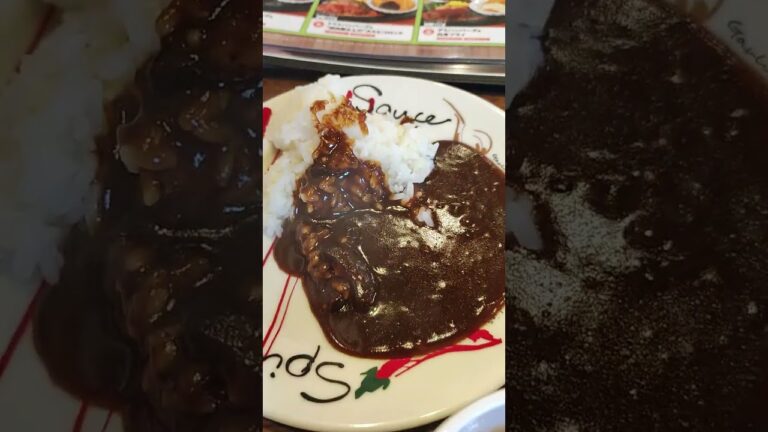 トマト＆オニオン 那覇安岡店「お代わり自由の黒カレーとスープ」