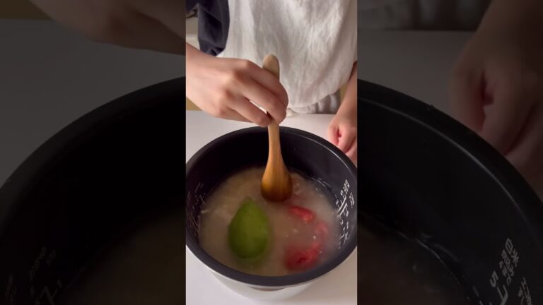 ごろぷちたらこアボチー炊き込みごはん🦭🍚 #料理動画 #料理 #簡単レシピ #栄養士 #炊き込みご飯 #炊き込みごはん #たらこ #アボカドレシピ #アボカド #レシピ動画 #レシピ