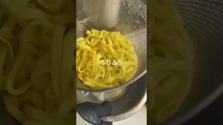 【こんなパスタあり？】丸ごとレモンクリームパスタ🍋 #shorts