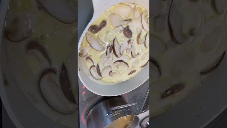 きのこクリームパスタ