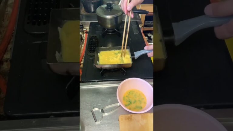 大葉とチーズ入りの絶品卵焼き#卵焼き #朝食 #shorts #ふわふわ