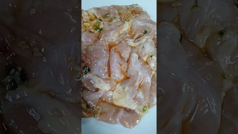 国産若鶏の手羽トロと大葉で作る『塩ごま油のニンニク焼き』マジ旨だから作ってみて！⑤　2023年8月4日