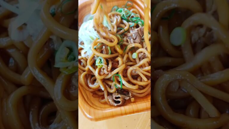 【ファミリーマート】ねぎラー油納豆/牛すき風焼うどん/ハッピーターン【コンビニモッパン】 #shorts