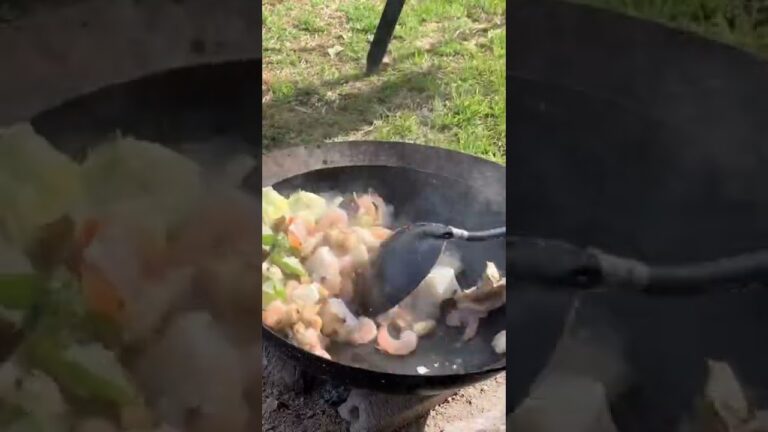 【ソロキャン飯】海鮮あんかけ焼きそば。