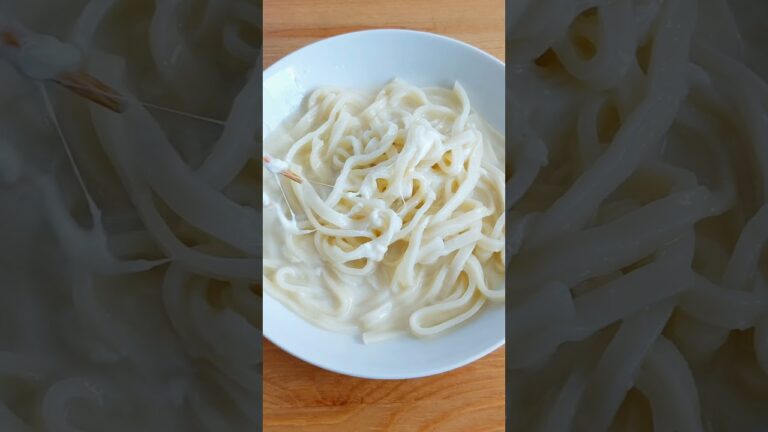 【超濃厚な味！明太子バターチーズ釜玉うどん】
