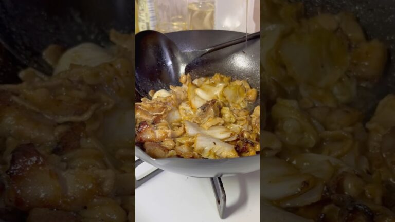 冷蔵庫に白菜があるならこれ作ろう。うますぎてびっくり白菜と豚肉のみそ炒め#簡単レシピ #cooking #今日の晩ごはん #料理 #自炊 #簡単料理 #shorts