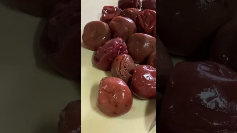 梅干しの美味しい食べ方How to eat delicious Umeboshi
