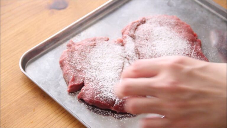 【葉酸レシピ】牛肉のステーキ　葉酸たっぷりのフルーツソース～ベビーリーフ添え～