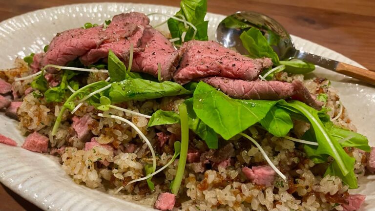 【ガーリックバターローストビーフチャーハン】自分を大蛇丸と信じて止まない一般男性が優勝する動画です。