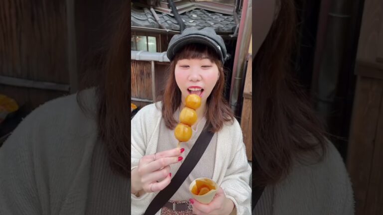 『京都』SNSで話題の団子屋さんに🔥1個が大きく金額は280円💰食感はもちもちっ！みたらしは手作りで愛がたっぷり🙈✨お店の名前も美しく…月下美人 #shorts # #関西カフェ
