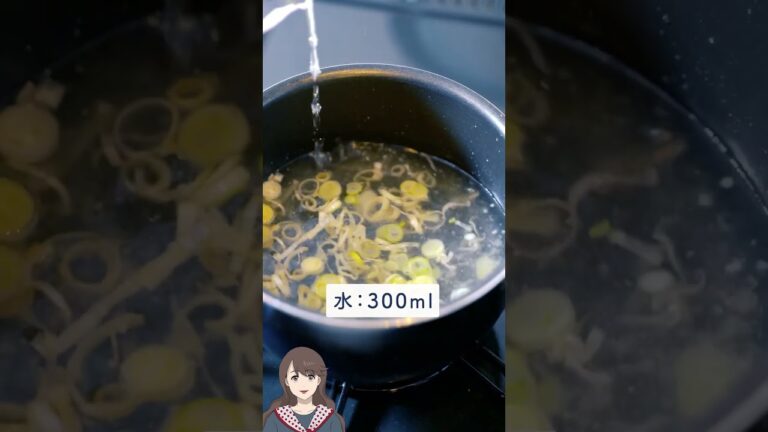 焼肉屋さんの味！しらすとニンニクのワカメスープの作り方！ #クッキング #簡単レシピ #cooking #japanesefood