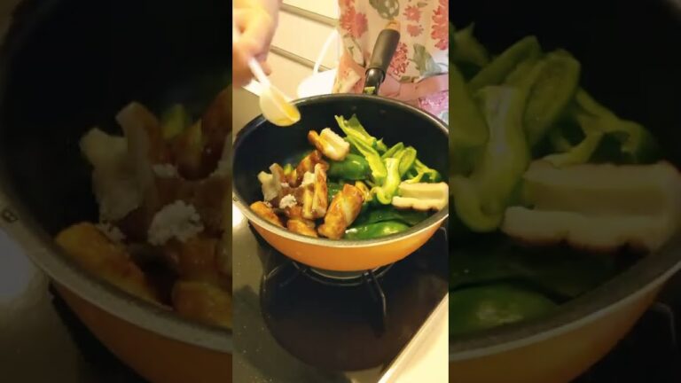 🍳ピーマンで一品☆夫絶賛！おつまみにも最高🤩👍【不器用な私が作る簡単で美味しい料理編】#shorts