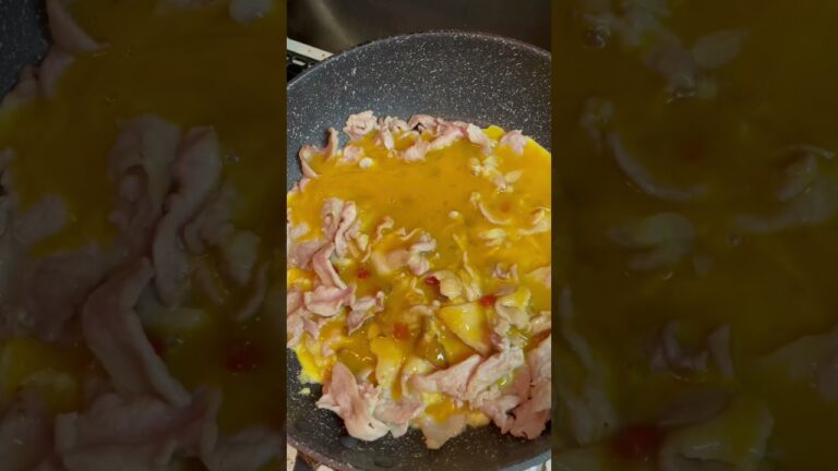 晩ご飯【ふんわり卵の豚バラガーリック】