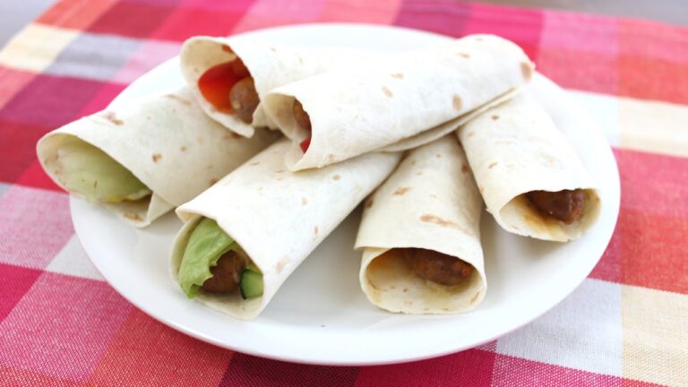 チョリソー（辛口ソーセージ）の美味しいラップサンド