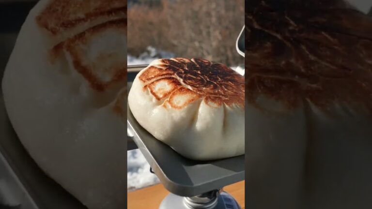 【簡単#山ごはん 】肉まんをホットサンドメーカーで焼くだけでこんなに美味しい！#shorts